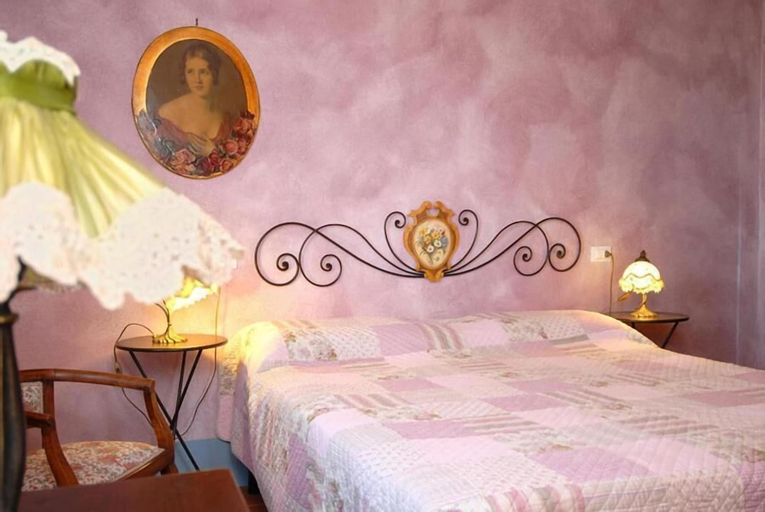 Bedroom 5, Tenuta S. Agnese, Siena