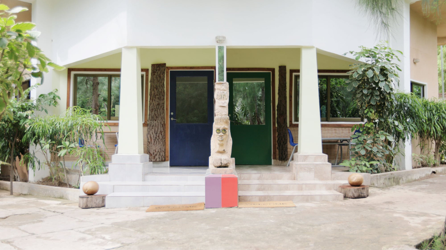 Exterior & Views 2, HYPOLINK Village, Kanifing