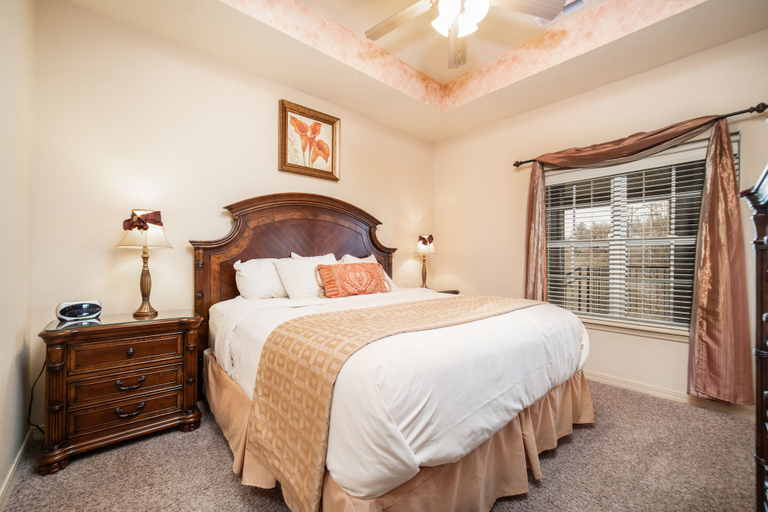 Bedroom 4, The Links at Thousand Hills, Taney