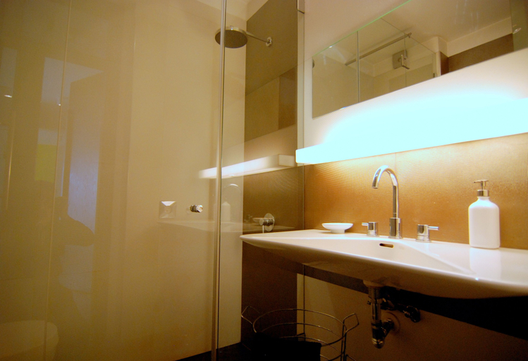 Bathroom, Baratero Terrasse Apartment, Stolichna