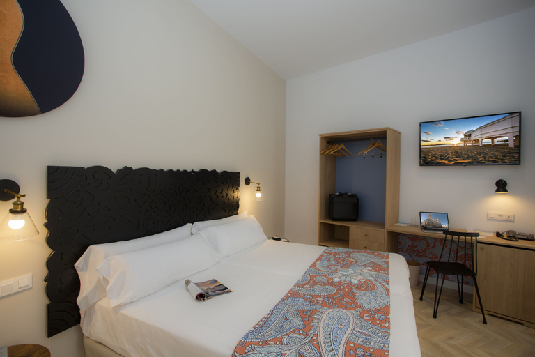 Bedroom 3, Casual Con Duende Cádiz Hotel by Casual Hoteles, Cádiz