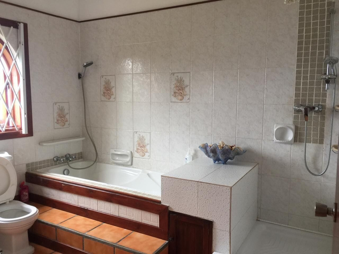 Bathroom 4, Rêve Bleu