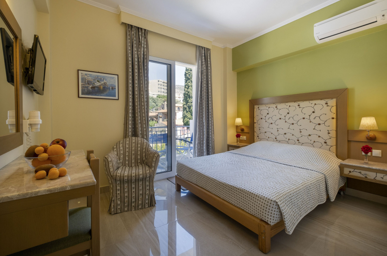 Bedroom 3, Dolfin Hotel, Peloponnese