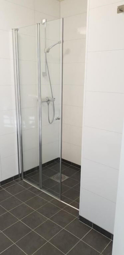 Bathroom 4, Torgarhaugen, Brønnøy