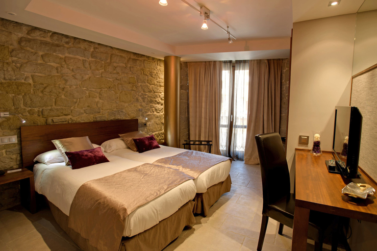 Bedroom 3, Palacio del Obispo, Huesca