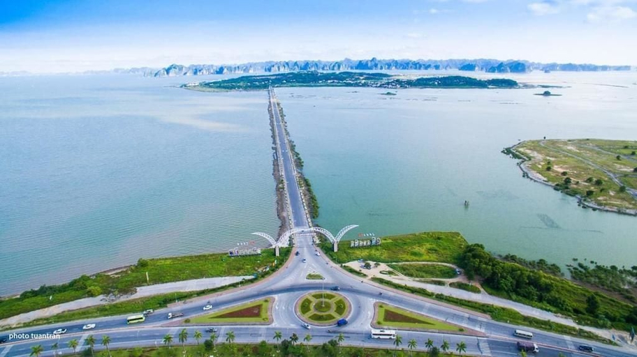 Others 5, Dragon Hotel, Hạ Long