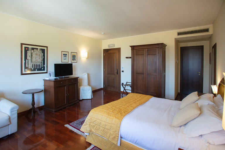 Bedroom 3, Hotel Ristorante La Bastiglia, Perugia