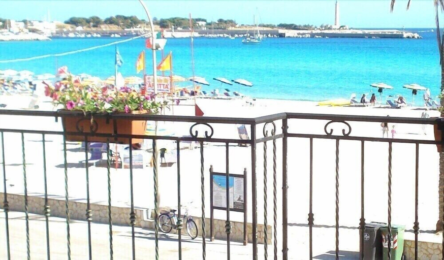 Others 4, Hotel Riviera, Trapani