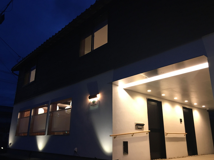 Exterior & Views 1, B&B Neagari, Nomi