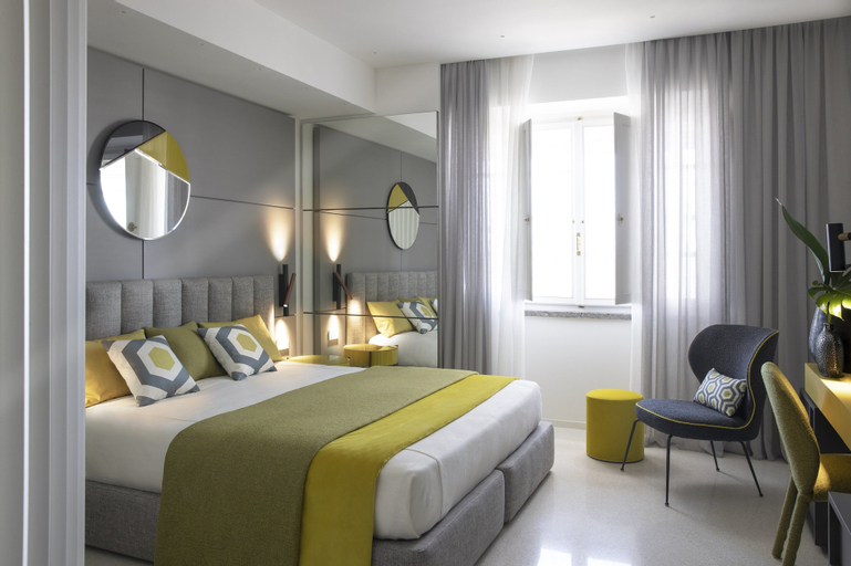 Bedroom 2, Hotel Plaza e de Russie, Lucca
