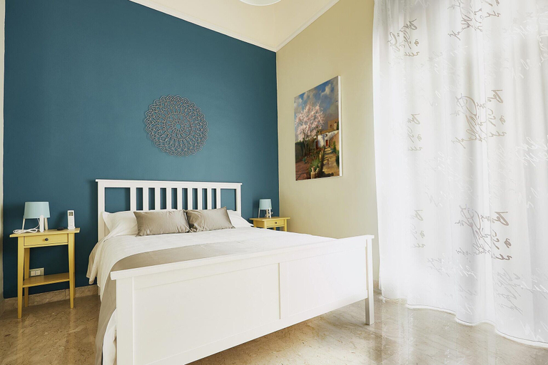Bedroom 2, Corte dei medici - Palace, Catania