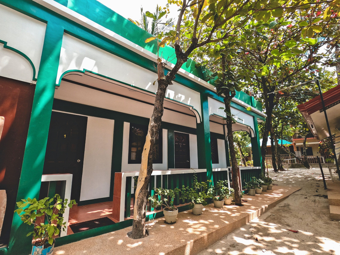 Exterior & Views 2, Rold and Roub Home Suites by Cocotel, Puerto Galera
