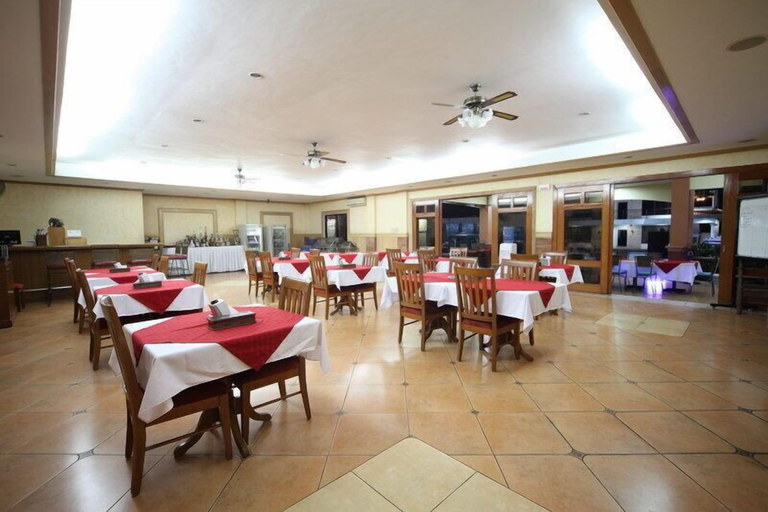 Food & Drinks 5, Woodland Hotel, Mabalacat