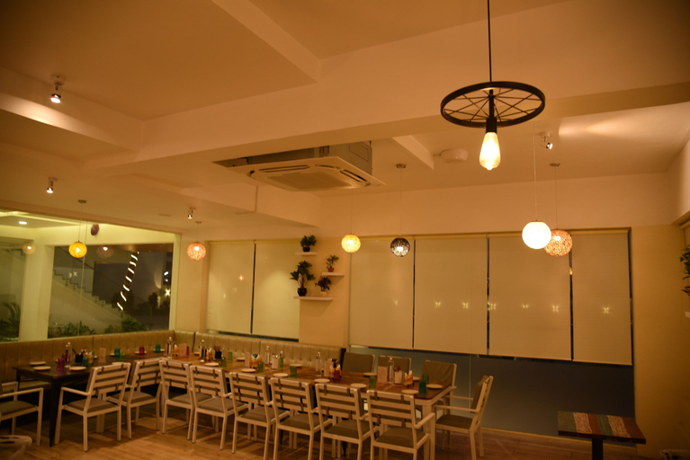 Food & Drinks 5, Ashok Inn, Davanagere