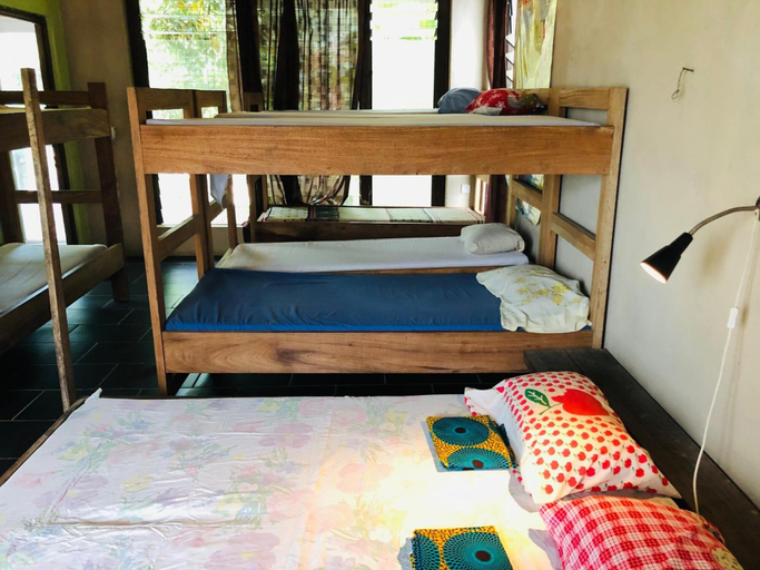 Bedroom 2, Scorpion Hill Lodge - Hostel, Ahanta West