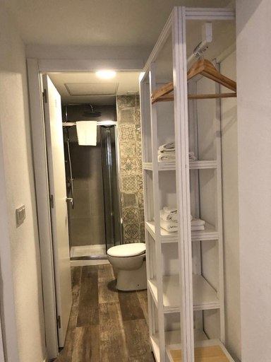 Bathroom 3, Hostal Olozaga, Alicante