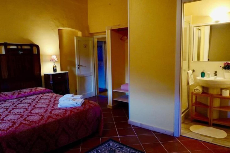Bedroom 5, Barco Mediceo, Prato