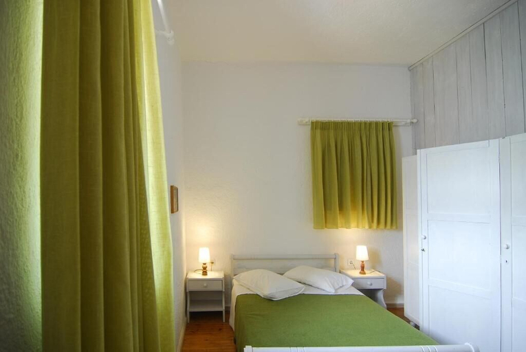 Bedroom 4, Karavostassi - The Stonehouse, Crete