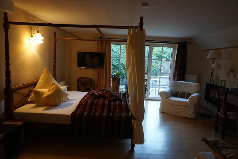 Bedroom 4, Gästehaus Eschment, Bad Dürkheim