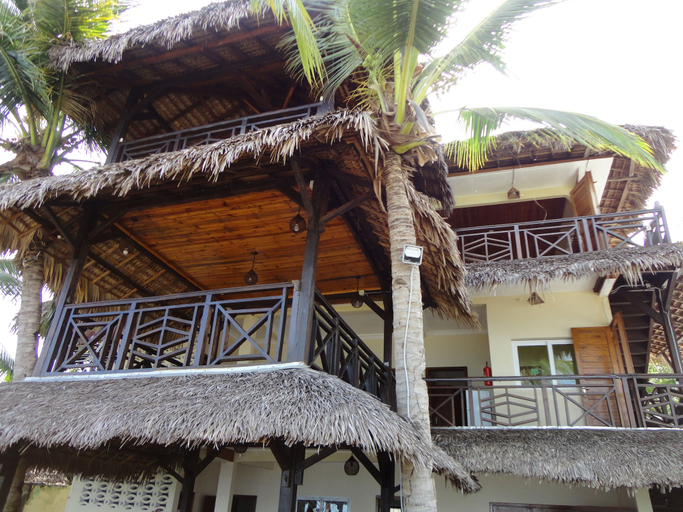 Exterior & Views 2, Jazzybeach Hotel, Diana