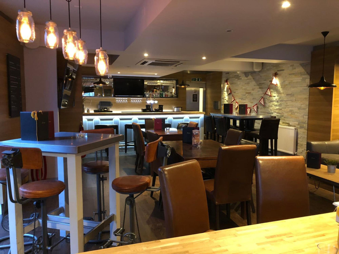 Food & Drinks 5, The Wolf Inn, Suffolk
