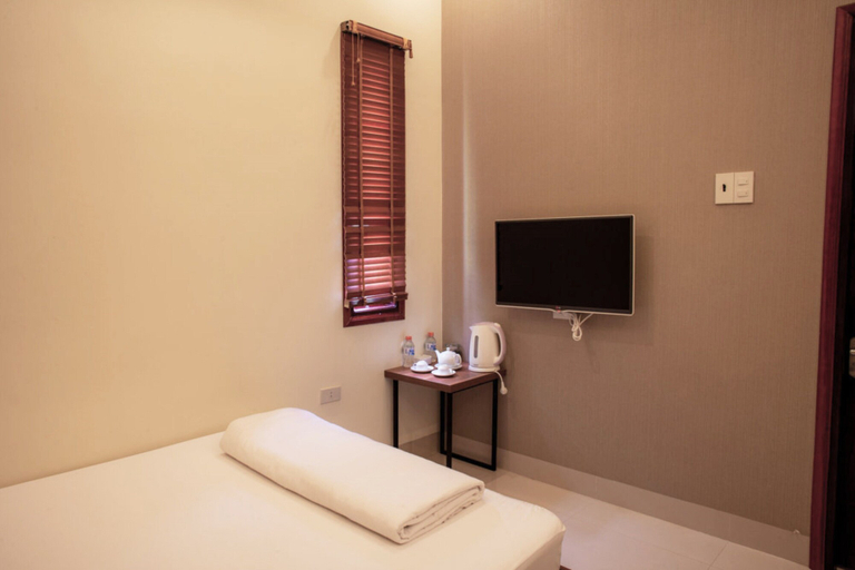 Bedroom 2, Trieu Khang Hotel, Cam Ranh
