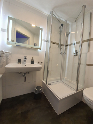 Bathroom 4, Reinhardshäusle, Waldeck-Frankenberg
