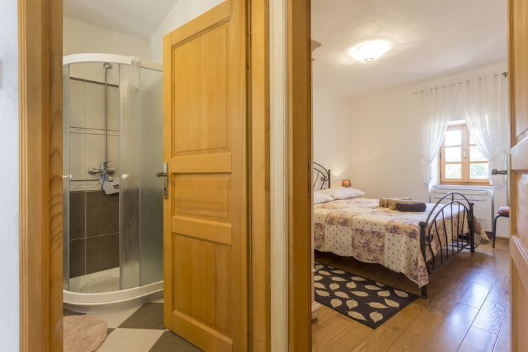 Bedroom 3, Holiday house Matija with a pool, Svetvinčenat