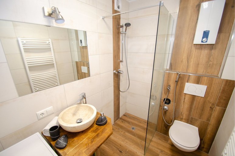Bathroom 3, Penthouse 81 Kaprun, Zell am See