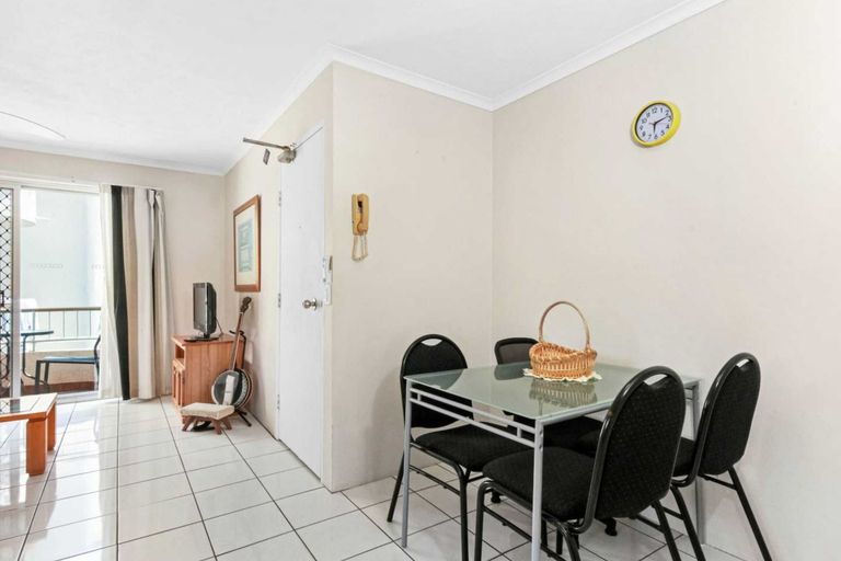 Others 4, Superb 1 Bedroom Apartment Near the Beach, Gold Coast