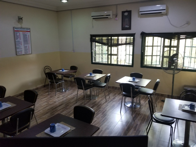 Food & Drinks 4, Ragaray executive suites, Ogbomosho North