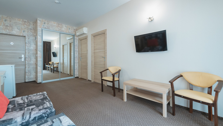 Others 5, Khosta Hotel, Sochi gorsovet