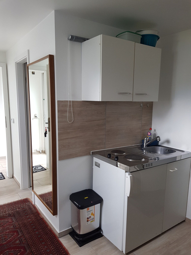 Others 5, Hotel - Pension - Weller, Offenbach