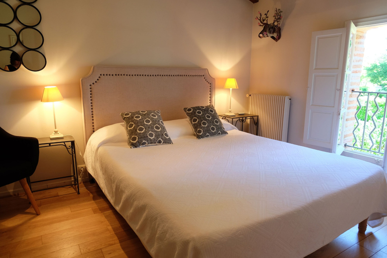 Bedroom 2, Le Manoir Saint Clair, Haute-Garonne