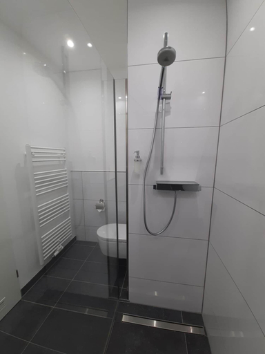 Bathroom 5, Siebenschläfer am Wasserturm, Städteregion Aachen