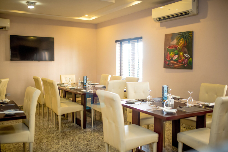 Food & Drinks 5, Ace Premier Hotel, AbujaMun