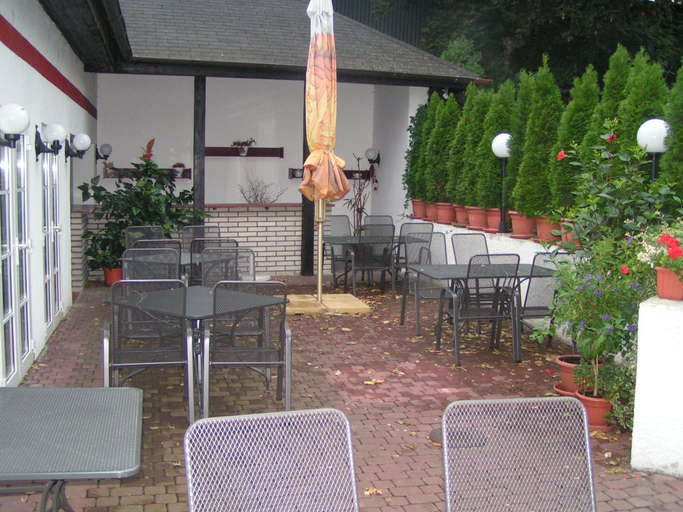 Food & Drinks 5, Hotel Jerabek, Praha 8