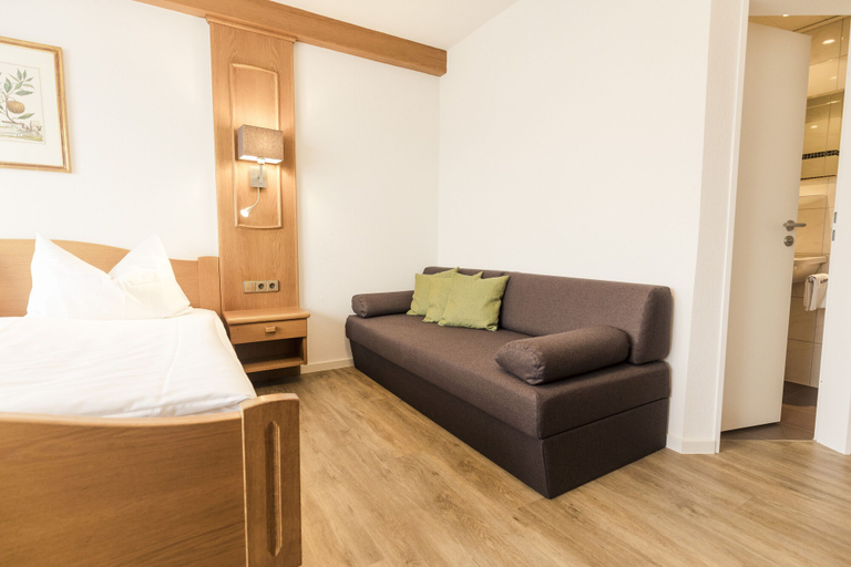 Bedroom 4, Landhotel Waldeck, Donau-Ries