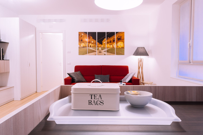 Living area 4, Corte dell'Aposa, Bologna