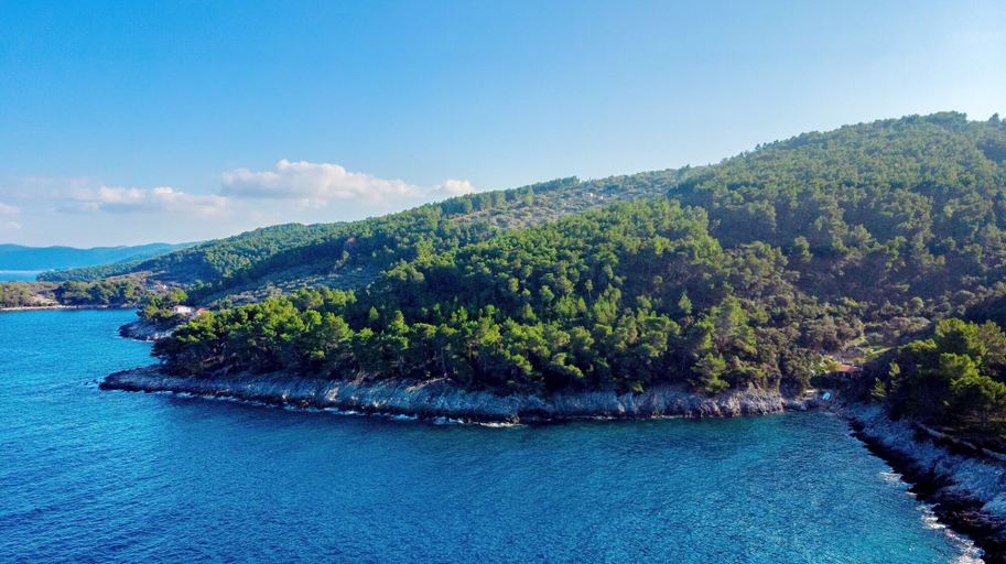 Others 5, House Hidden Bay, Blato