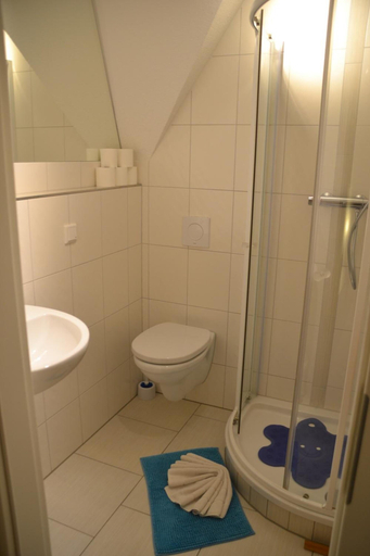 Bathroom 3, Pension Elli Krossner, Mittelsachsen