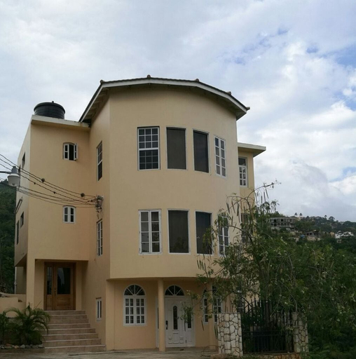 Exterior & Views, Chancery Hall Hideaway Guest Apt