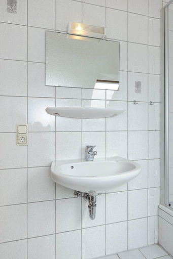 Bathroom 3, Reiterhof Maack, Wittmund