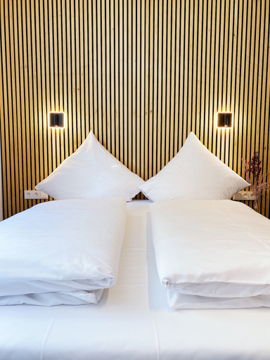 Bedroom 2, Hotel Xenia, Flensburg