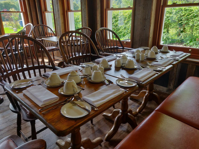 Food & Drinks 5, Rokeby Manor, Highland