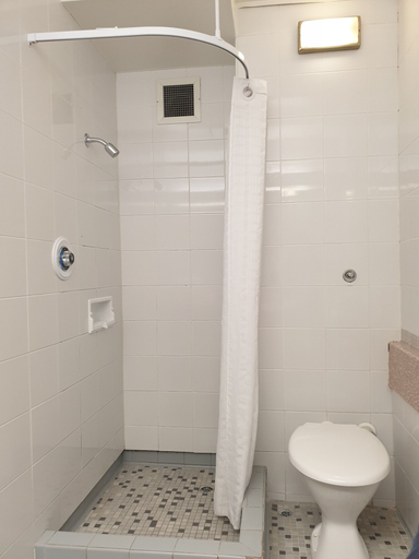 Bathroom 4, Edit Picton, Marlborough