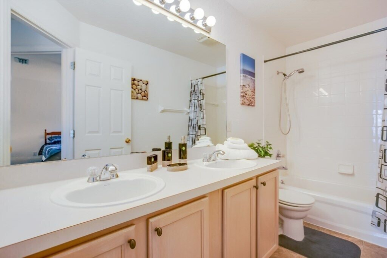 Bathroom 4, 238north, Polk