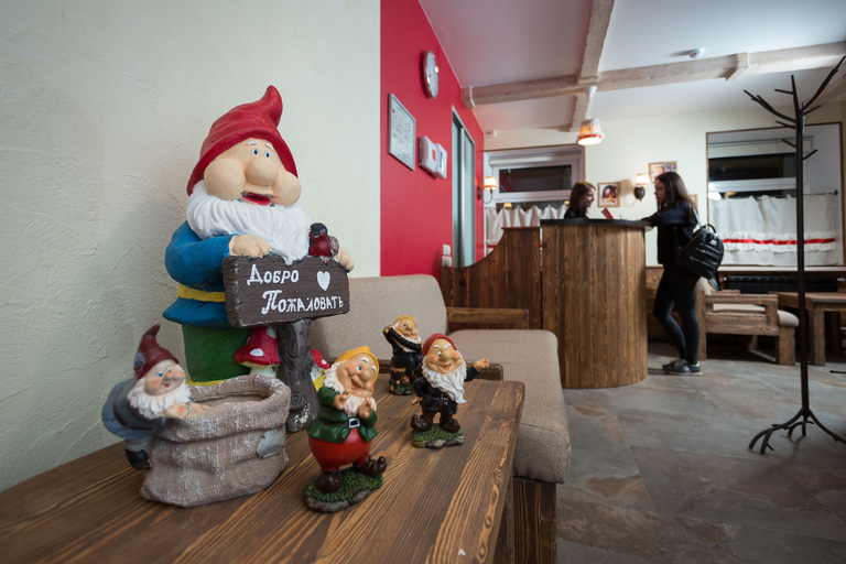 Others 5, 3 Gnoma hotel, Sankt-Peterburg gorsovet