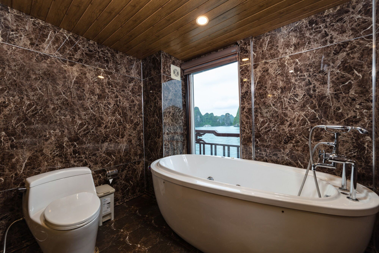 Bathroom 2, Santa Maria Cruises Halong Bay, Hạ Long
