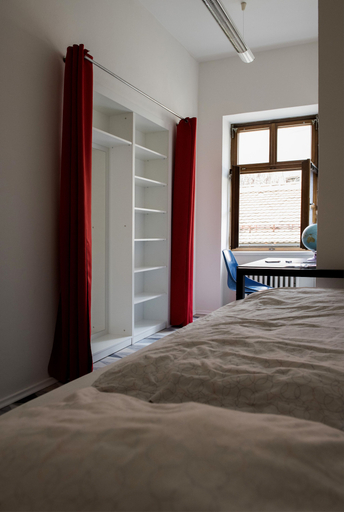Bedroom 3, Hostel Eleven, Brno